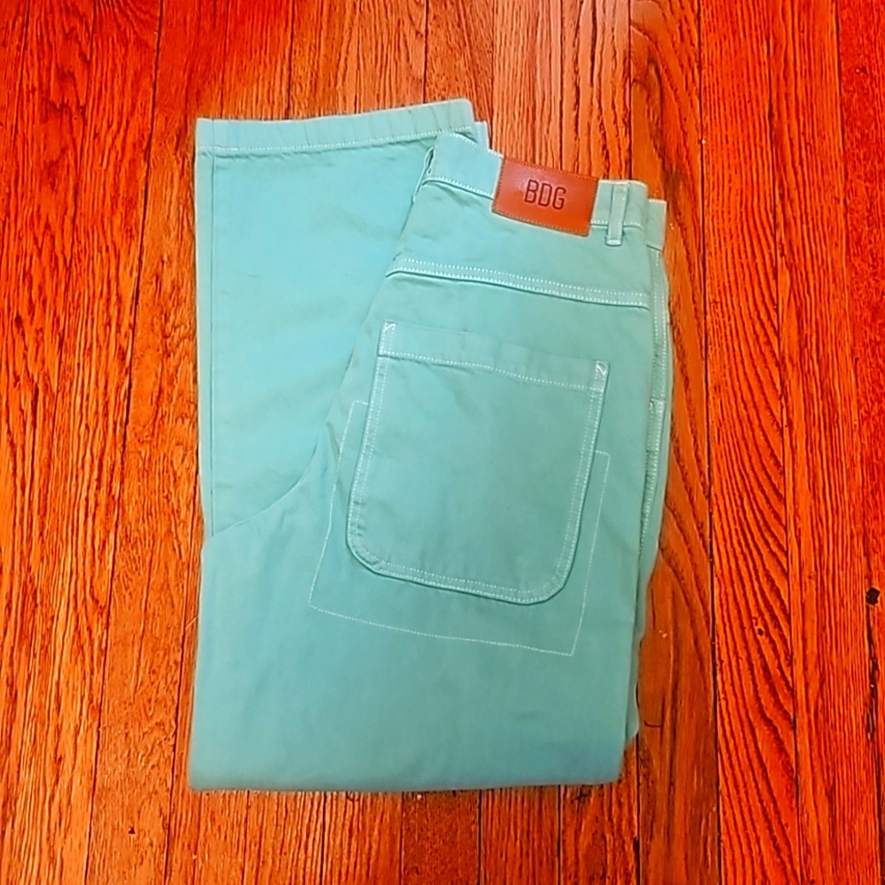 BDG wide leg jeans, size 28
